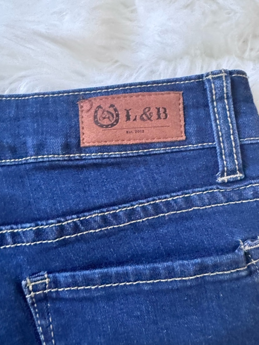 L&B (Lucky & Blessed) Size 6 Denim Leopard Patch Bermuda Shorts - Picture 6 of 10